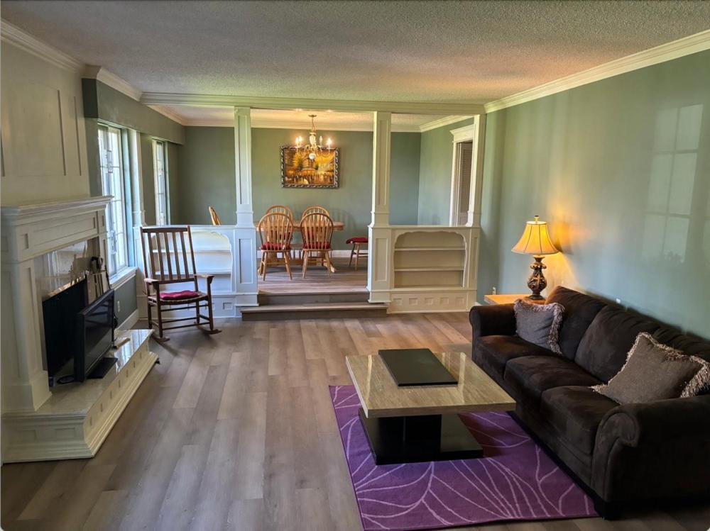 Cozy Retreat On Sandpiper Court - Room H With Share Bathroom Richmond Exterior photo
